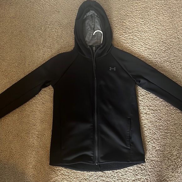 Other - Under Armour black zip up